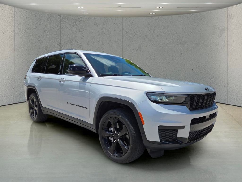 Used 2021 Jeep Grand Cherokee L Laredo AWD/4WD image 12