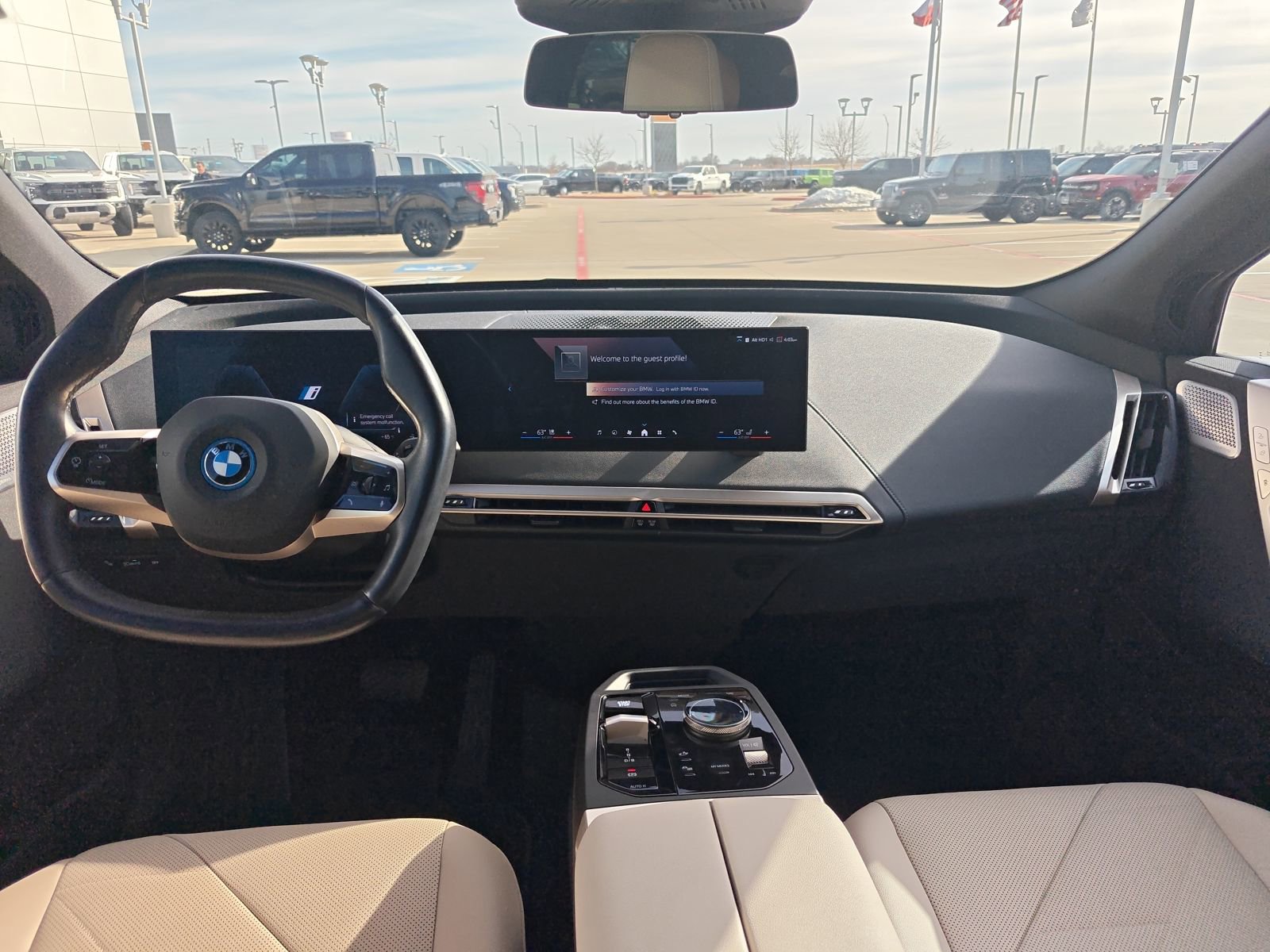 Used 2024 BMW iX xDrive50 w/ Premium Package image 13