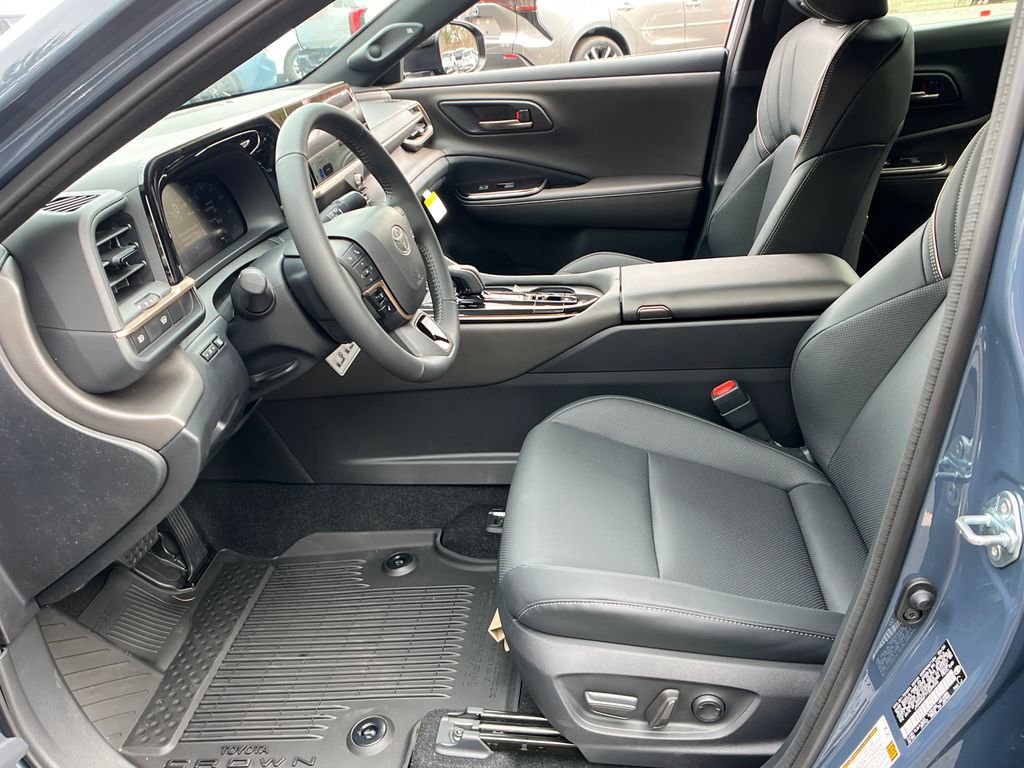 New 2026 Toyota Crown Nightshade image 9