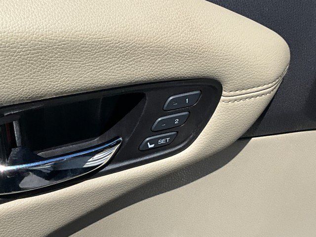 Used 2018 Acura RDX AWD w/ Advance Package image 28