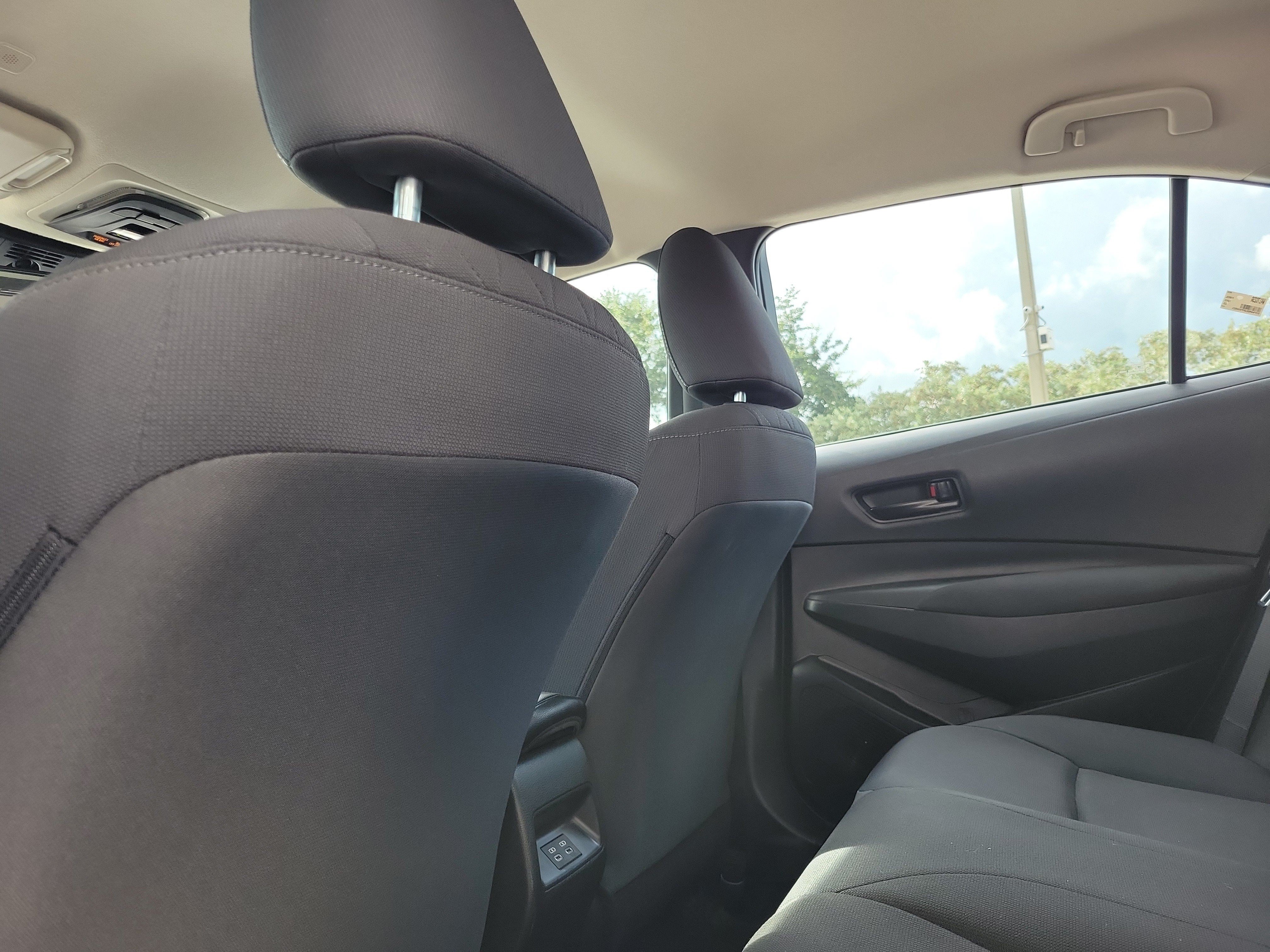 Used 2023 Toyota Corolla LE FWD image 13