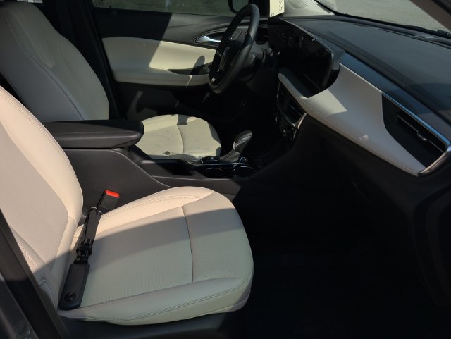 Used 2026 Buick Encore GX Sport Touring w/ Advanced Technology Package FWD image 34