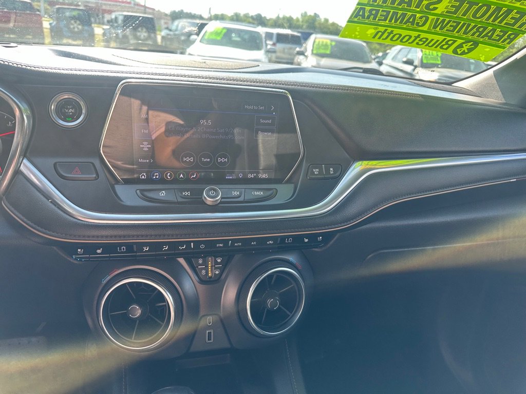 Used 2019 Chevrolet Blazer Premier w/ Sun and Wheels Package AWD/4WD image 16