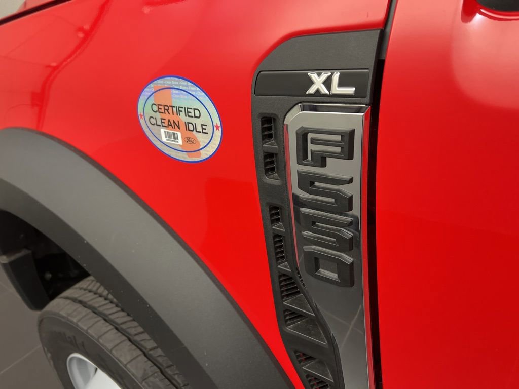 New 2026 Ford F550 4x4 Regular Cab Super Duty image 26