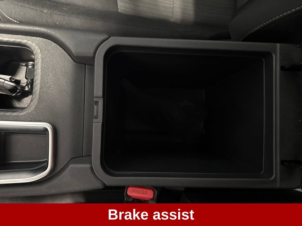 Used 2025 Nissan Sentra SV FWD image 18