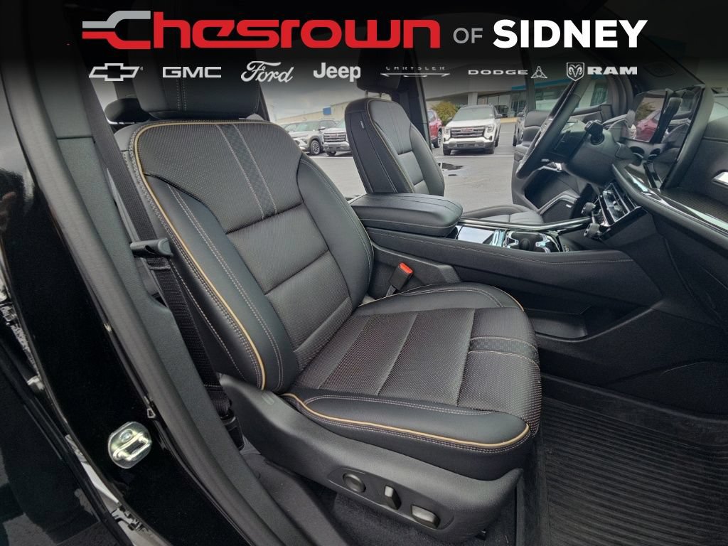 Used 2026 Chevrolet Traverse High Country w/ LPO, Floor Liner Package AWD/4WD image 29