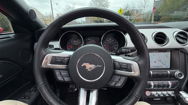 Used 2017 Ford Mustang Premium image 34