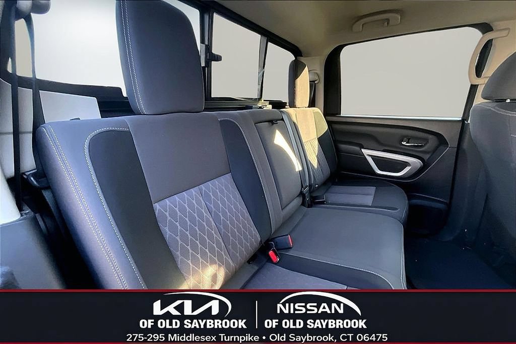 Used 2024 Nissan Titan SV w/ Accessory Utility Package AWD/4WD image 25