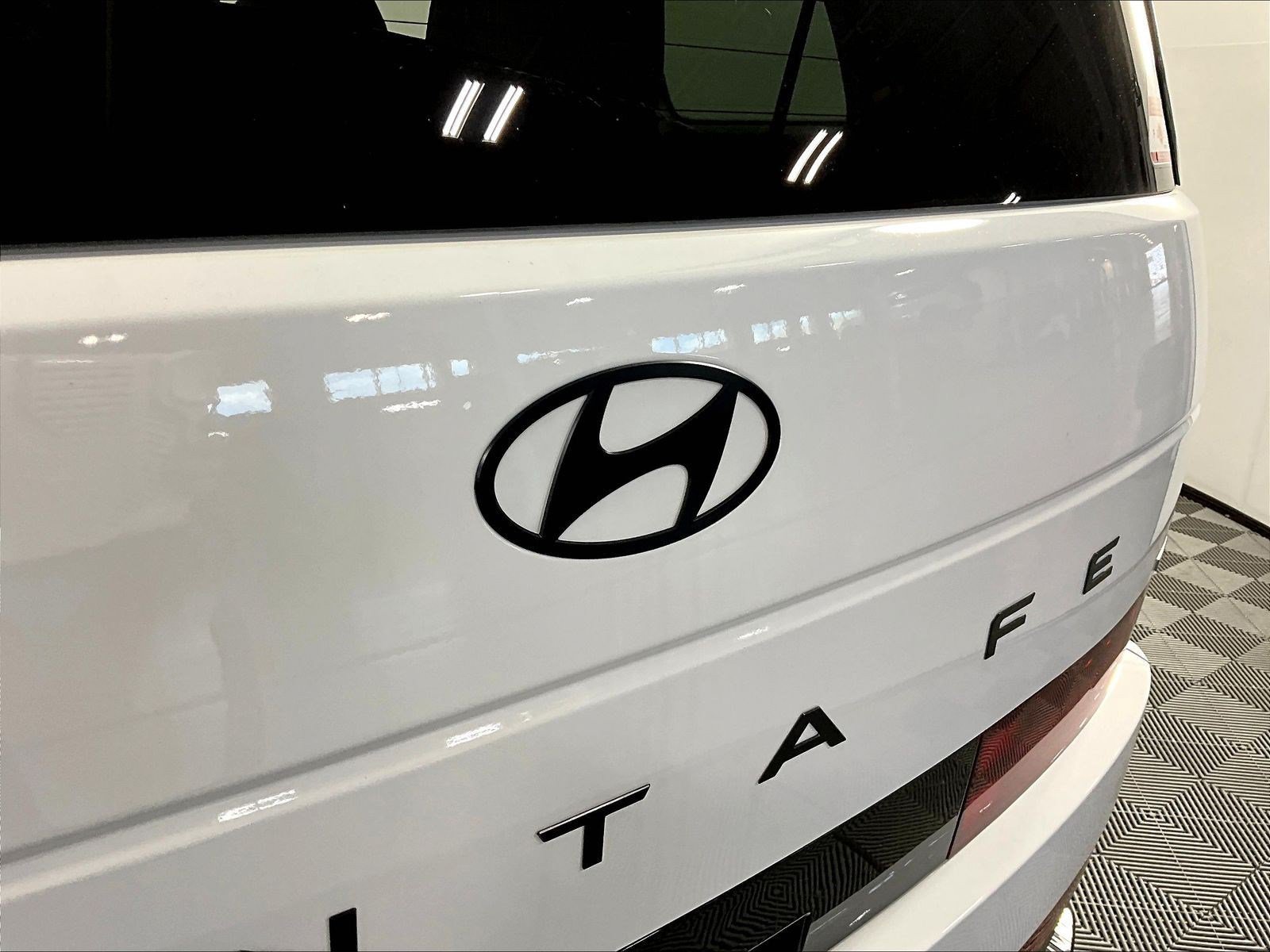 New 2026 Hyundai Santa Fe Calligraphy w/ Tow & Go Package AWD/4WD image 14