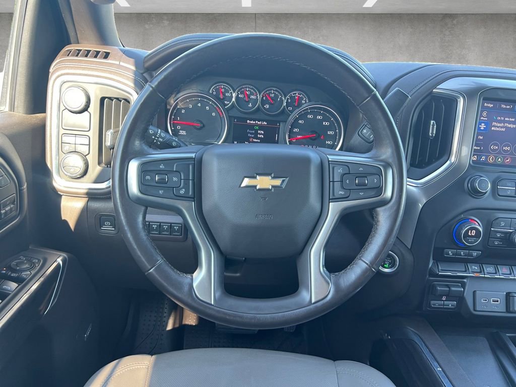 Used 2021 Chevrolet Silverado 2500 LTZ w/ LTZ Convenience Package RWD image 21