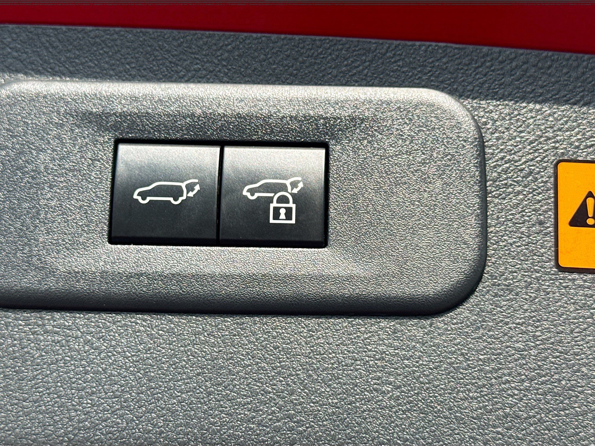 Used 2025 Lexus NX 250 FWD w/ Towing Package (2000 Lbs) image 13