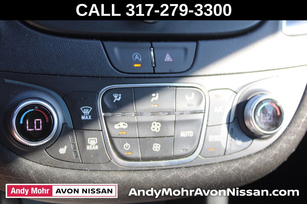 Used 2025 Chevrolet Malibu LT FWD image 34