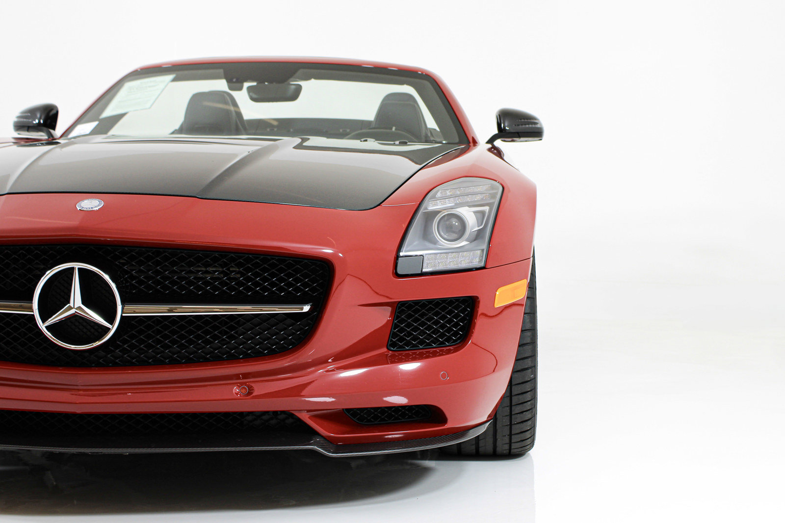Used 2015 Mercedes-Benz SLS AMG GT Final Edition image 9
