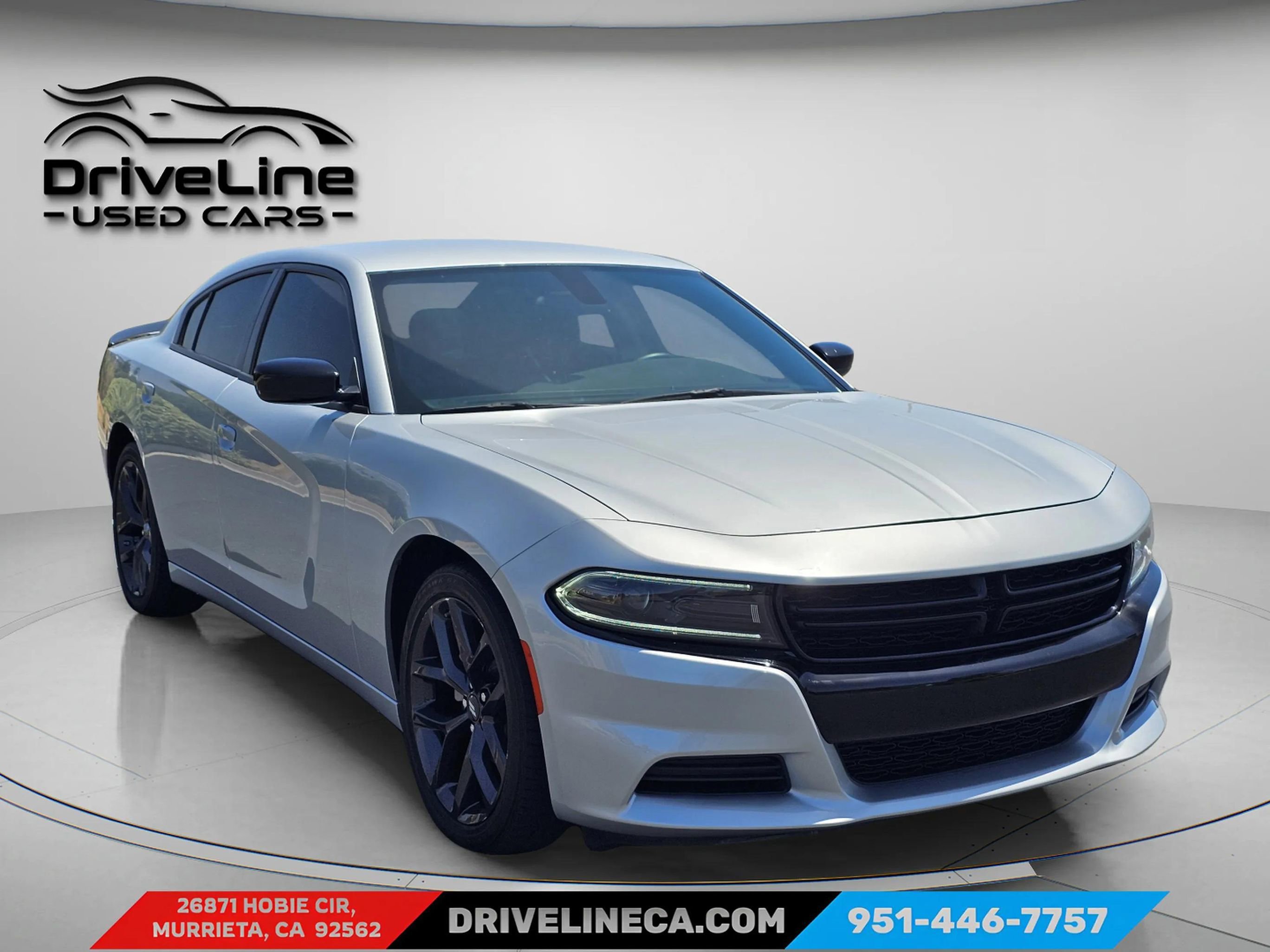 Used 2022 Dodge Charger SXT w/ Blacktop Package RWD image 9