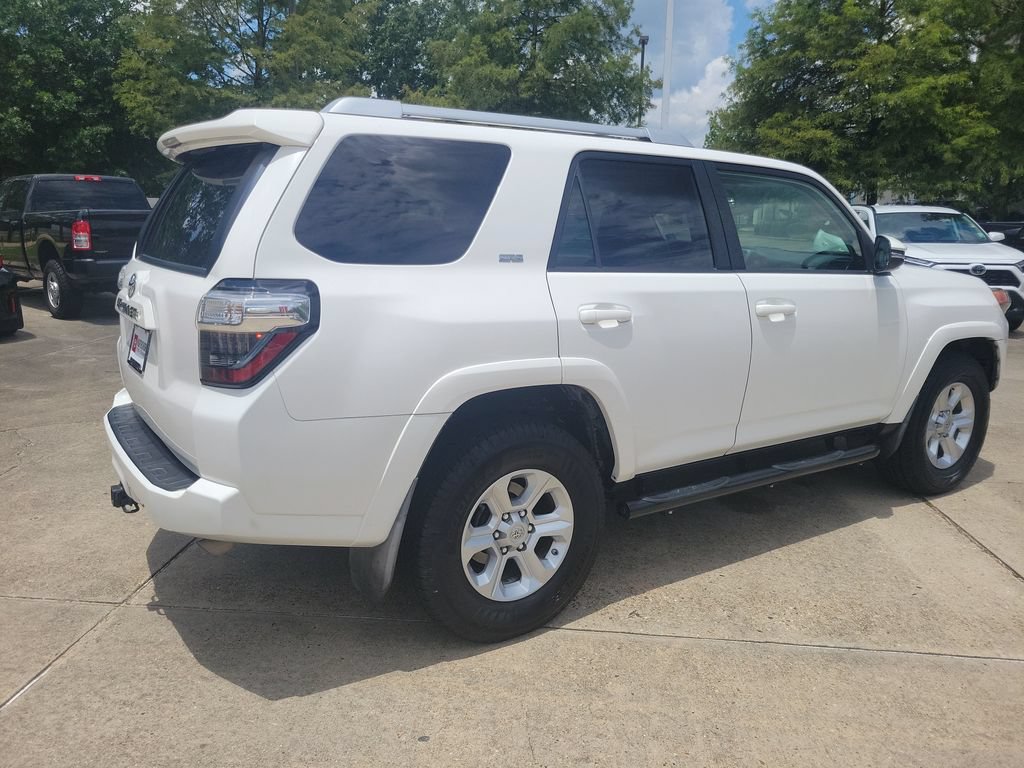 Used 2017 Toyota 4Runner SR5 Premium RWD image 7