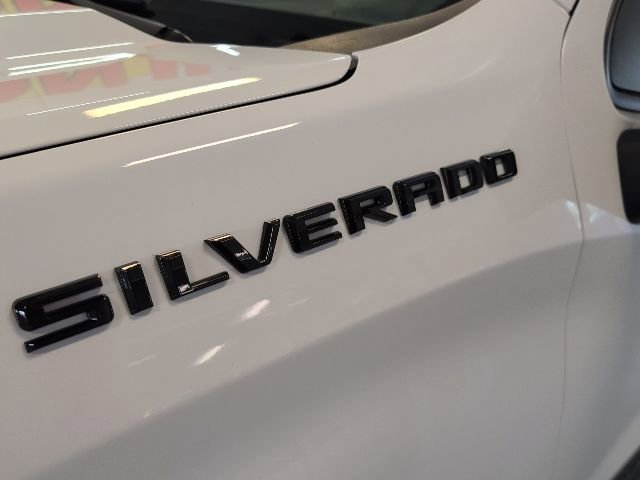 Used 2023 Chevrolet Silverado 1500 Custom w/ LPO, Dark Essentials Package AWD/4WD image 8