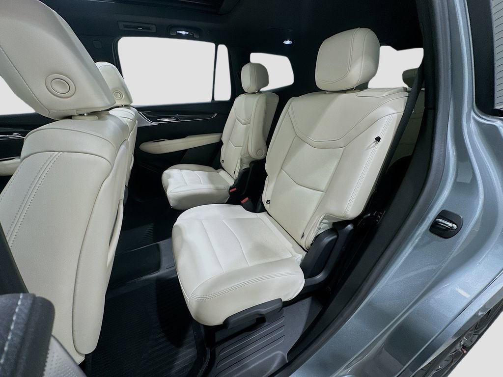 Used 2023 Cadillac XT6 Sport image 26