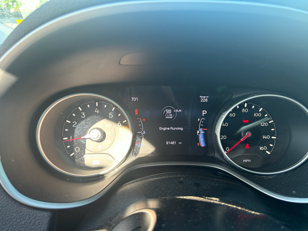 Used 2018 Jeep Compass Latitude w/ Popular Equipment Group AWD/4WD image 10
