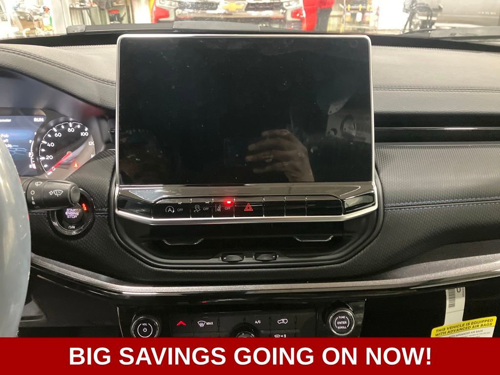 New 2026 Jeep Compass Latitude image 15