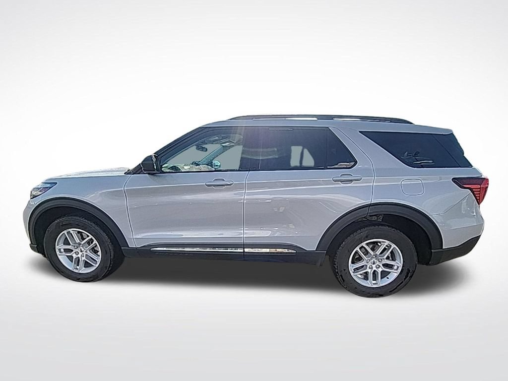 Certified 2025 Ford Explorer Active AWD/4WD image 4