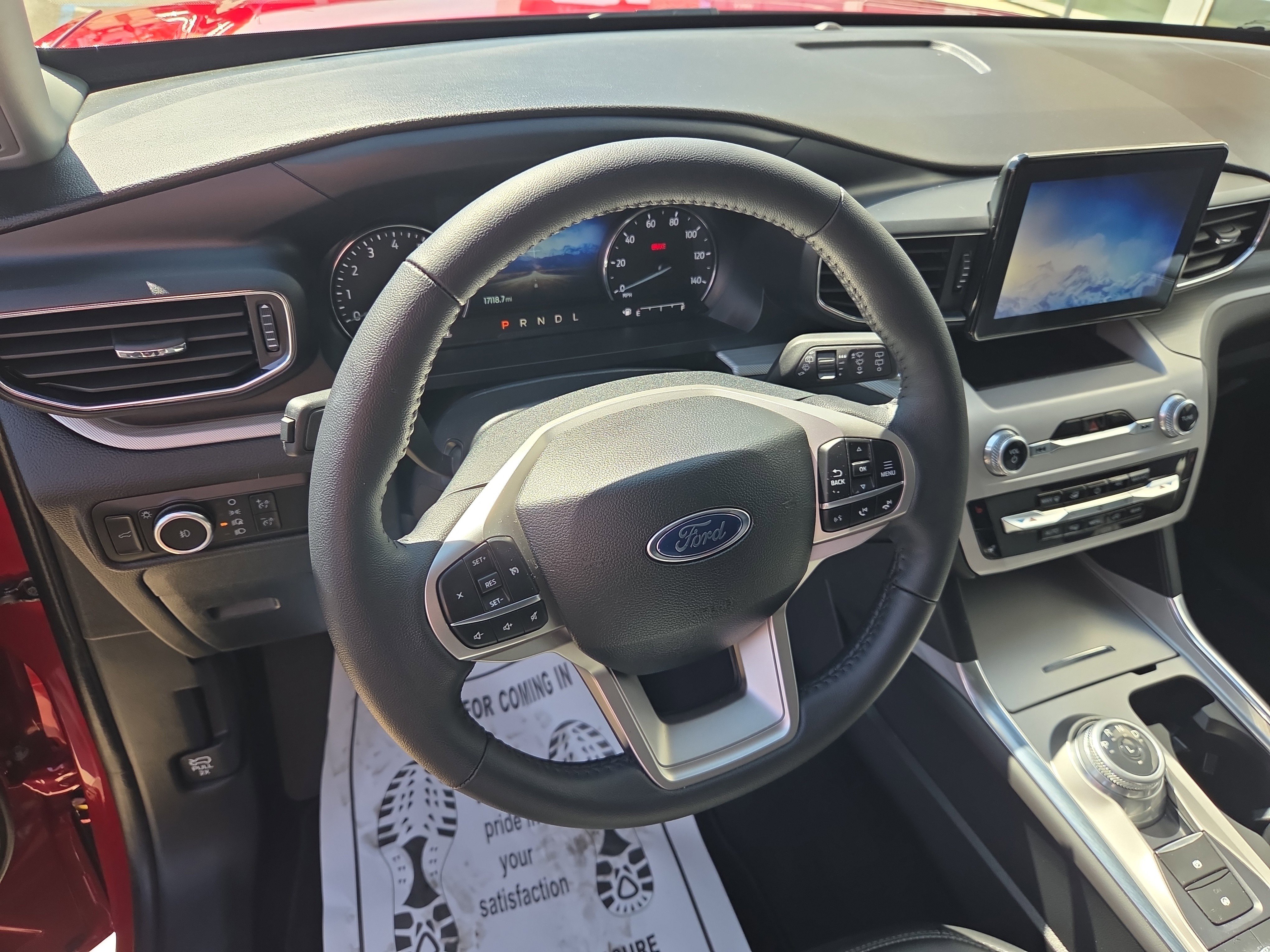 Used 2024 Ford Explorer XLT w/ Equipment Group 202A image 17