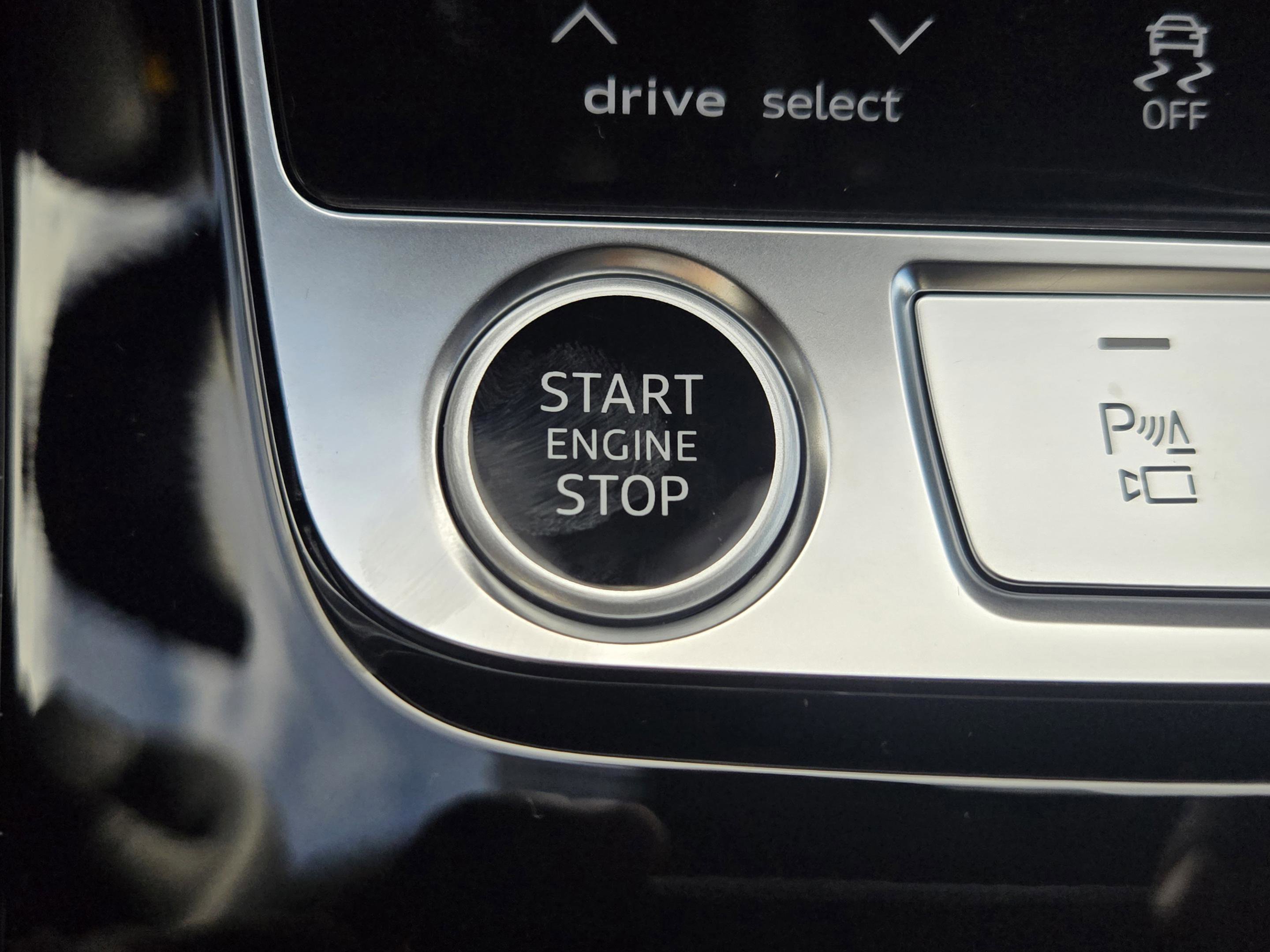 Used 2026 Audi Q8 Prestige w/ Prestige Package image 26