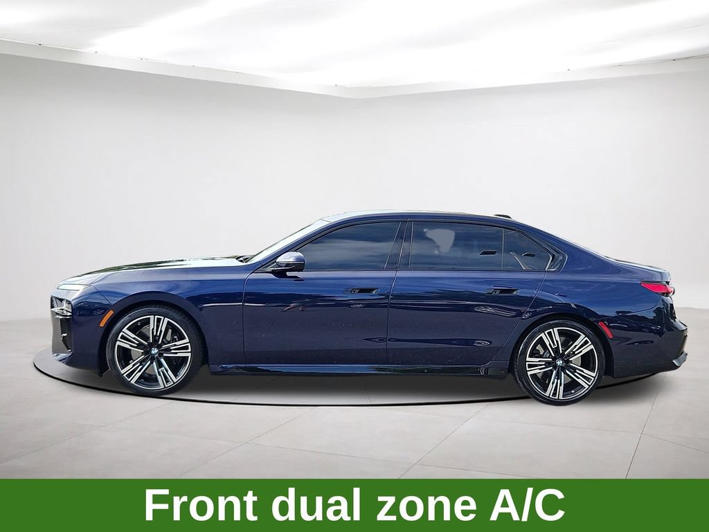 Used 2026 BMW 760i xDrive w/ Executive Package AWD/4WD image 4