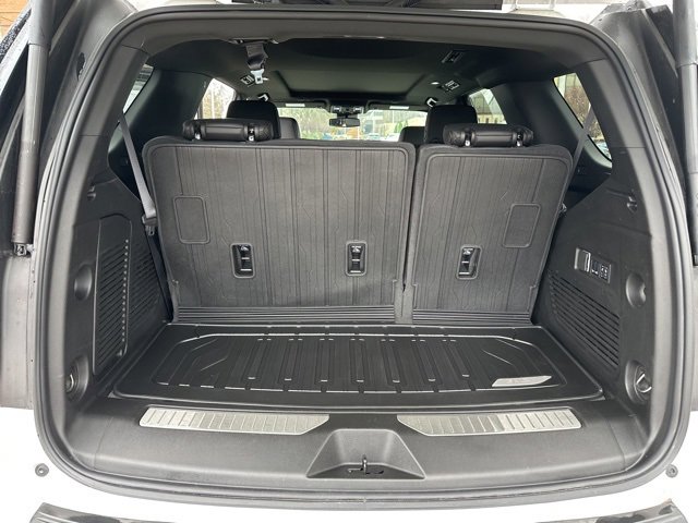 Used 2024 GMC Yukon Denali w/ LPO, Floor Liner Package image 12