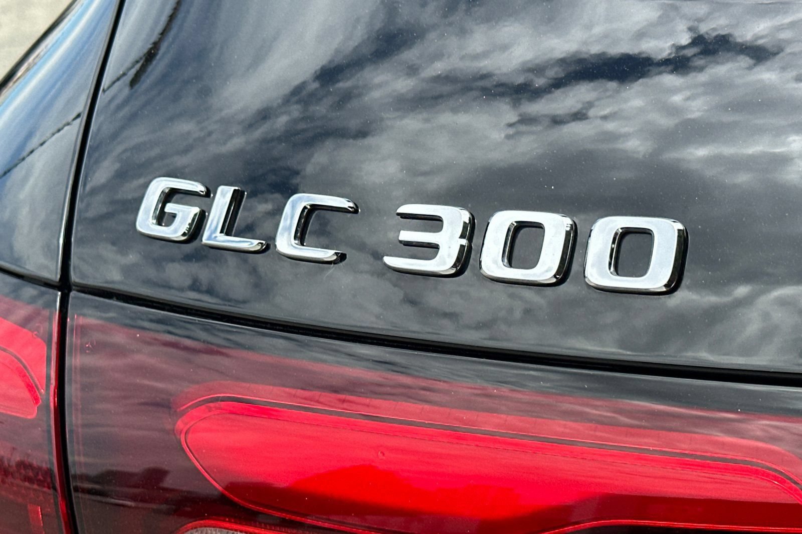 Certified 2023 Mercedes-Benz GLC 300 4MATIC image 43