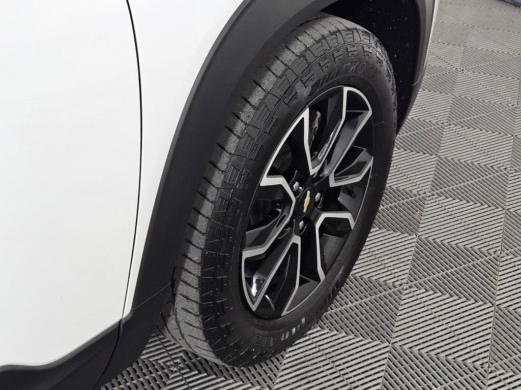 Used 2021 Chevrolet TrailBlazer ACTIV w/ Sun and Liftgate Package image 7