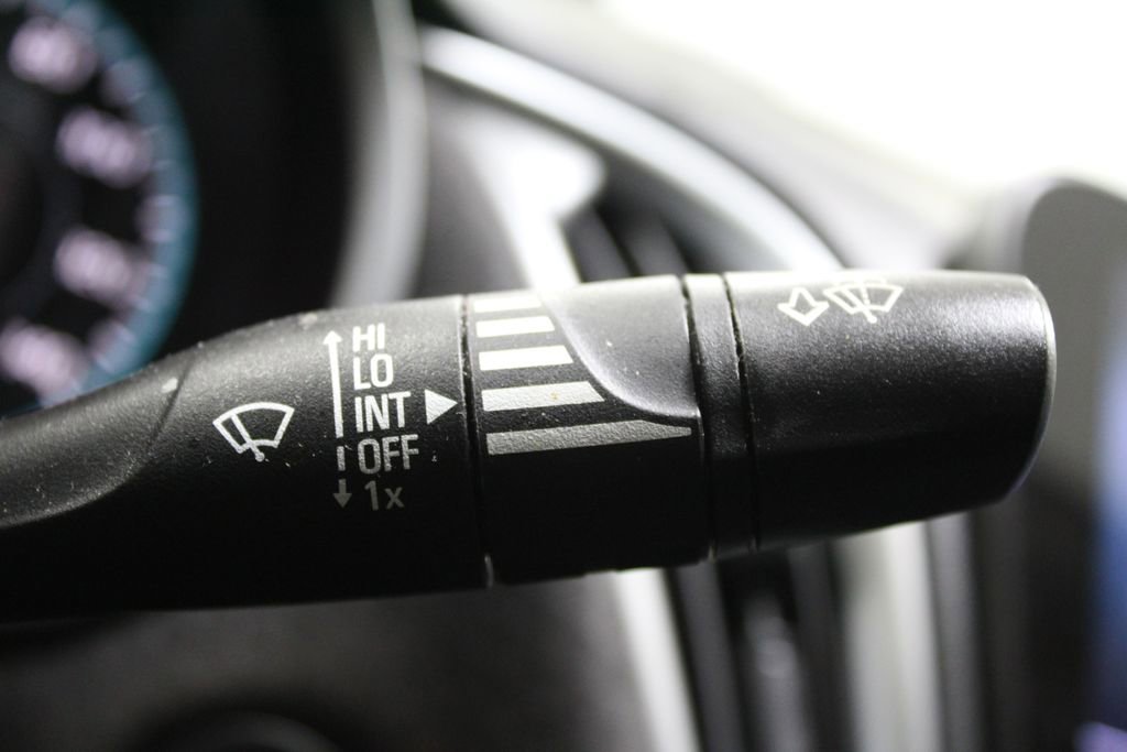 Used 2019 Chevrolet Malibu LS image 25