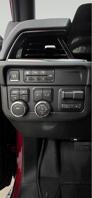 New 2026 Chevrolet Suburban Premier w/ Sun And Tow Package AWD/4WD image 14