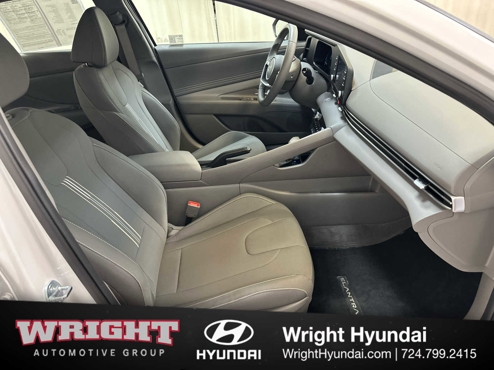 Certified 2025 Hyundai Elantra Sport image 18