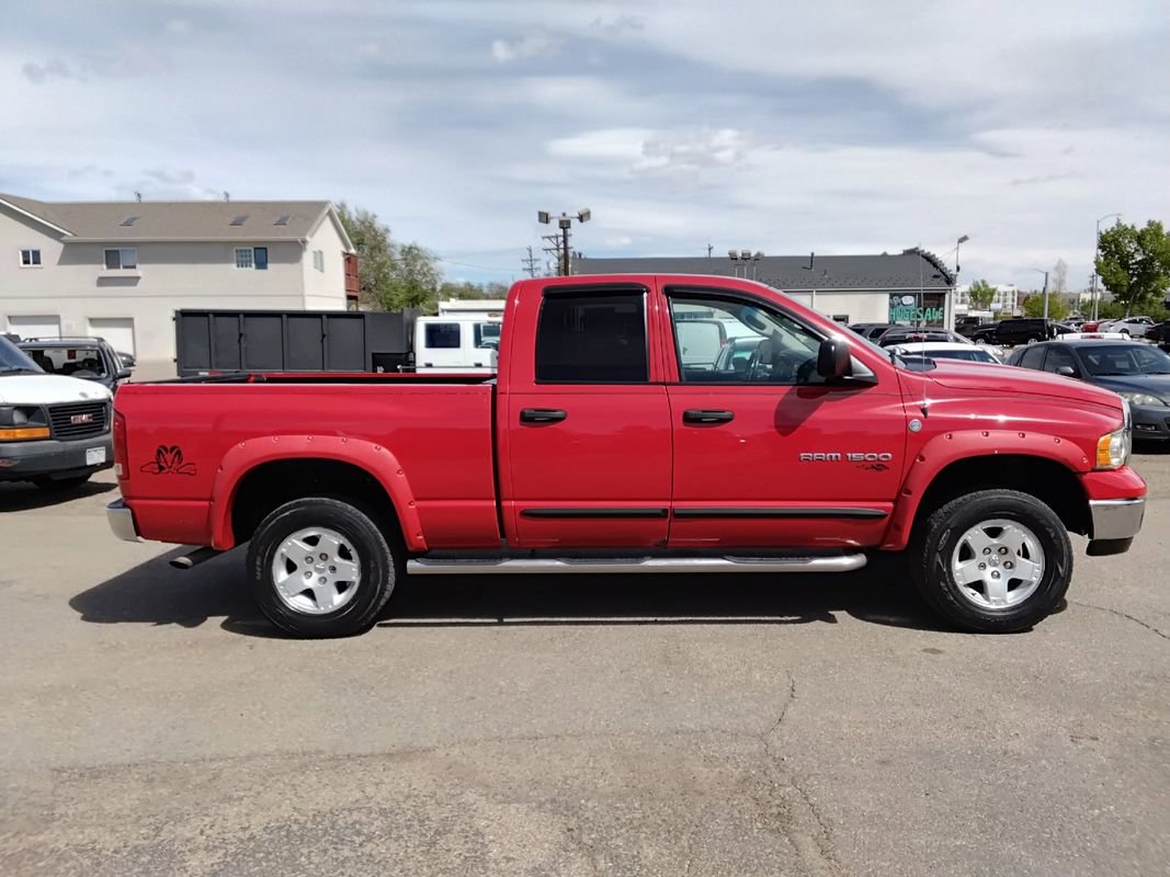 Used 2005 Dodge Ram 1500 Truck SLT w/ Trailer Tow Group AWD/4WD image 4