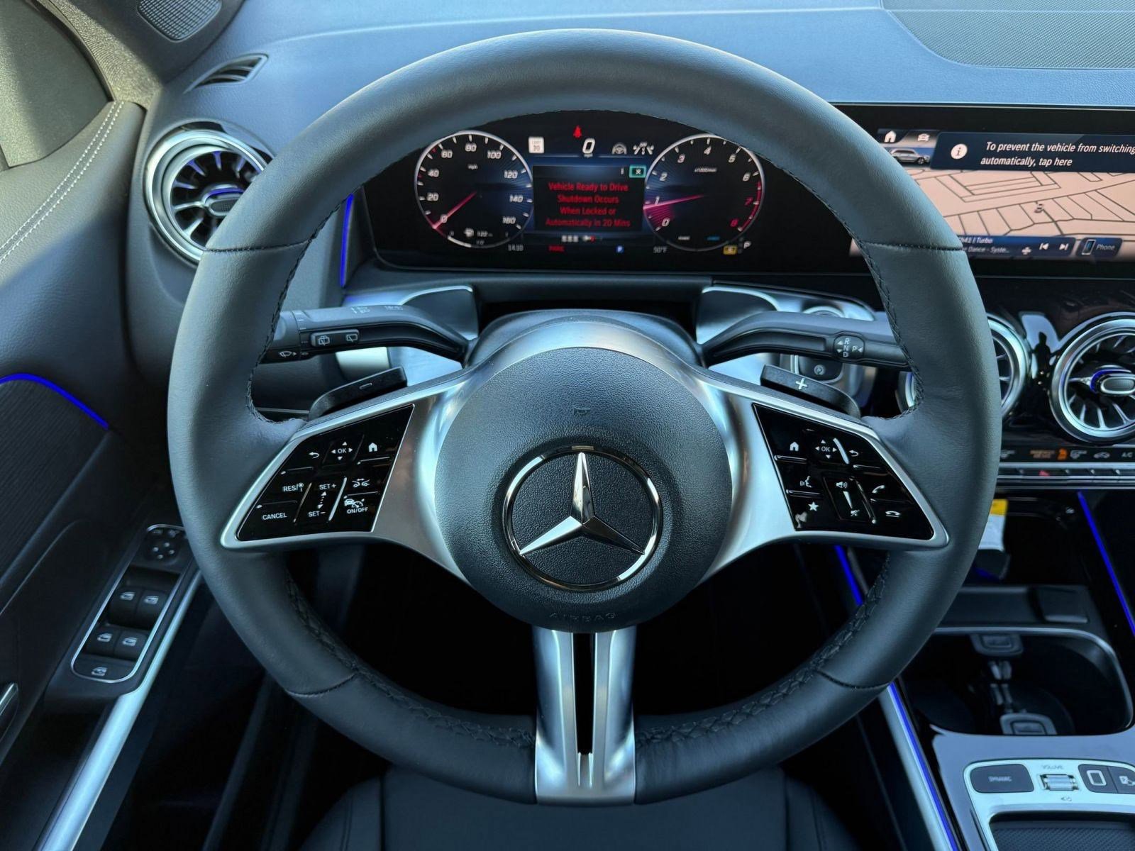 New 2026 Mercedes-Benz GLB 250 4MATIC image 17