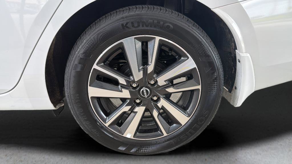 Certified 2025 Nissan Versa S w/ S Plus Package FWD image 15