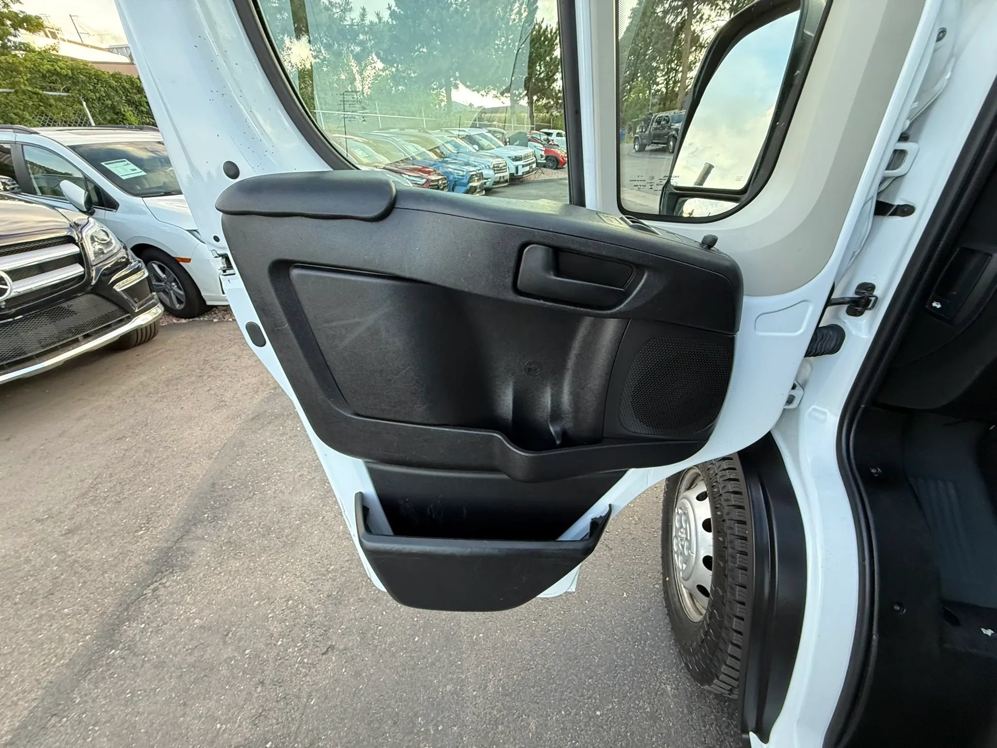 Used 2020 RAM ProMaster 2500 FWD image 29
