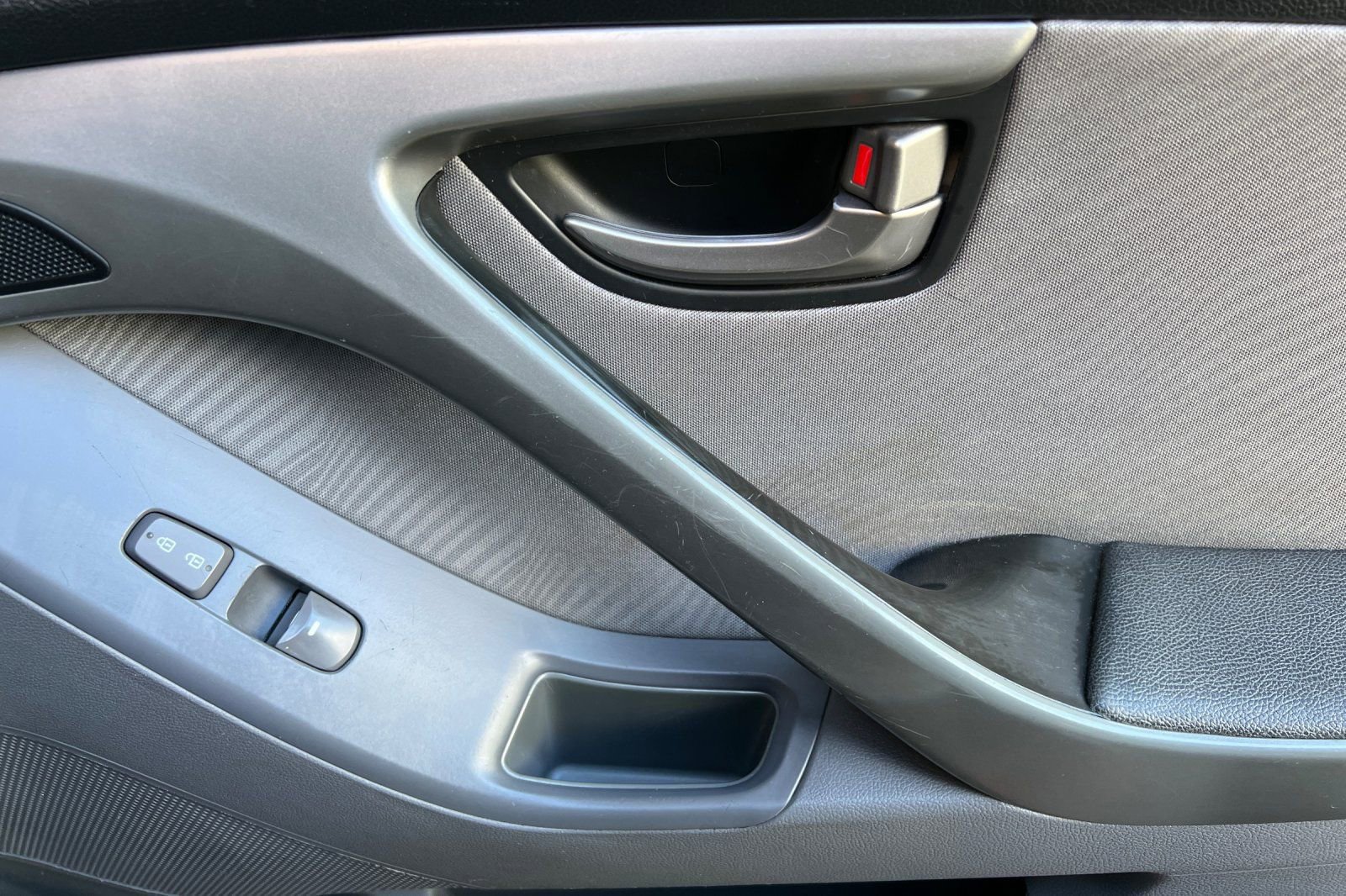 Used 2013 Hyundai Elantra GLS w/ Preferred Pkg FWD image 22