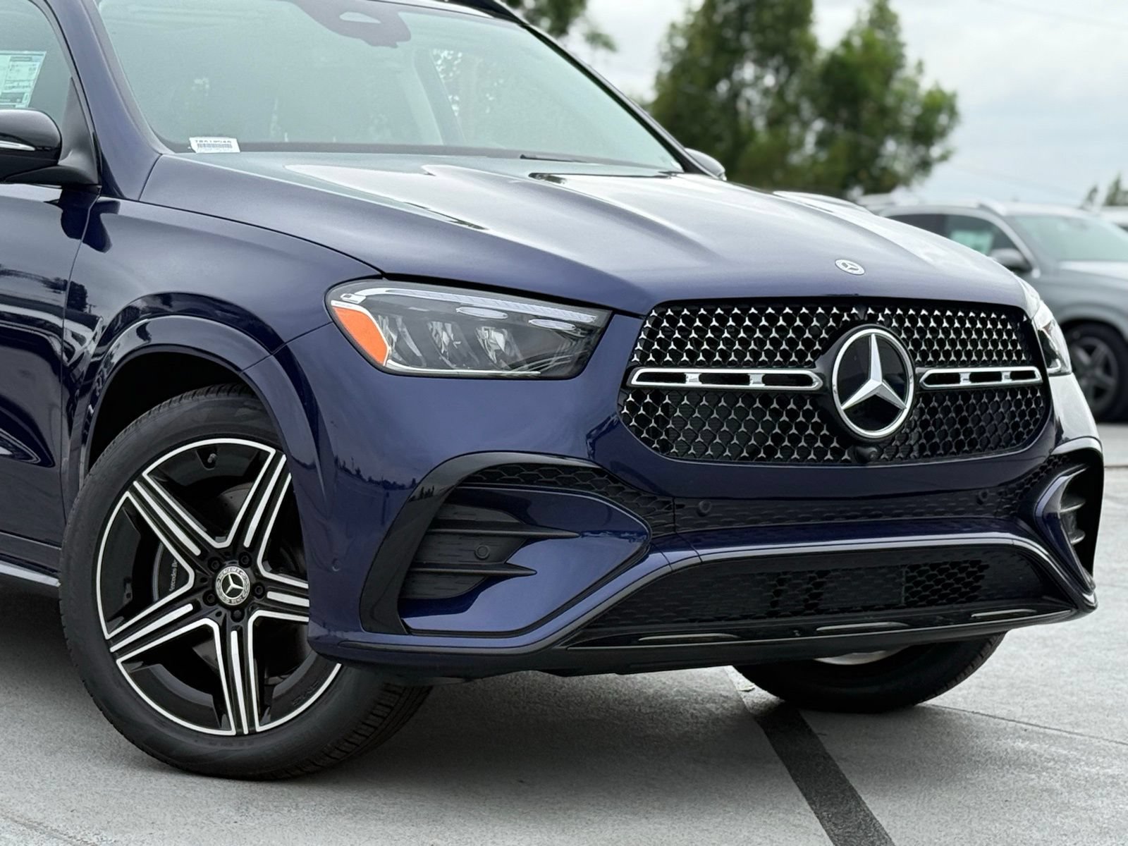 New 2026 Mercedes-Benz GLE 450 4MATIC image 3