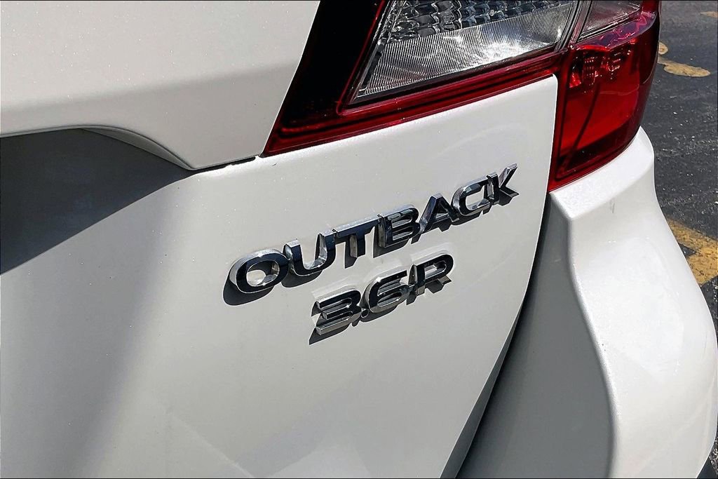 Used 2019 Subaru Outback 3.6R Limited w/ Protection Package #1 AWD/4WD image 9