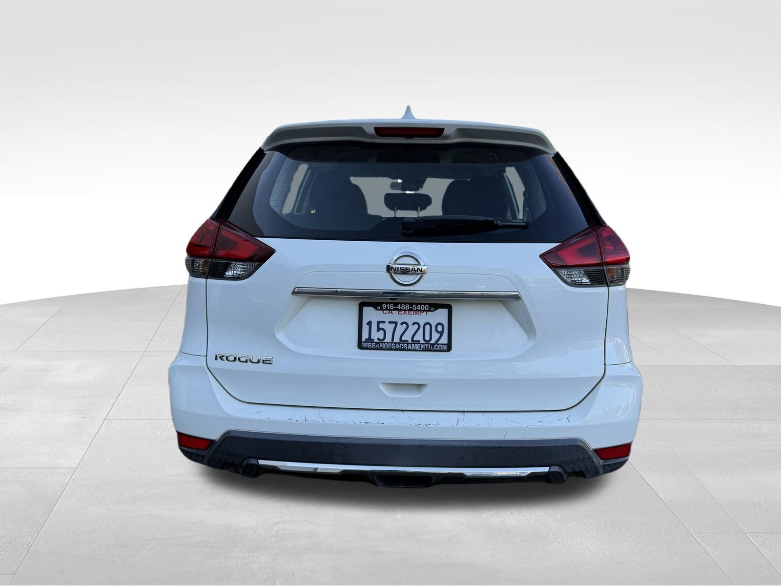 Used 2019 Nissan Rogue S FWD image 4