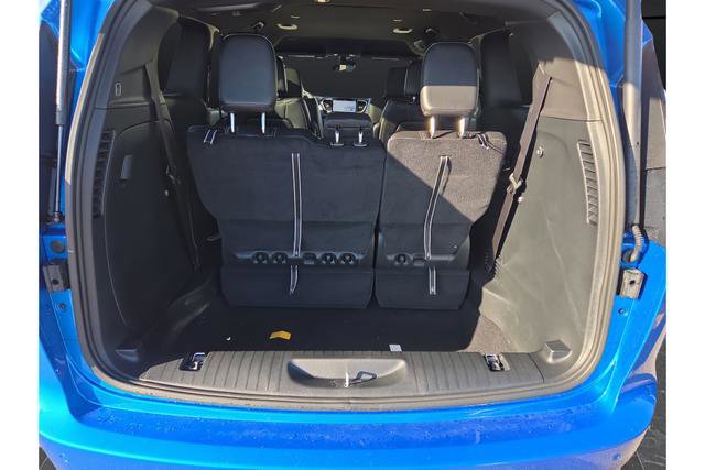 New 2026 Chrysler Pacifica Select w/ S Appearance Package image 13