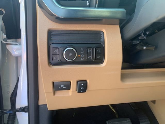 Certified 2025 Ford F350 Lariat w/ Lariat Ultimate Package image 25