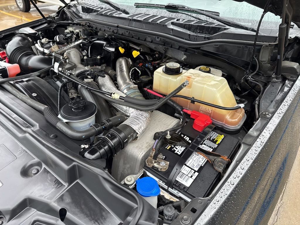 Used 2018 Ford F350 Lariat w/ Chrome Package image 33