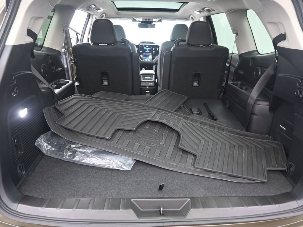 Certified 2025 Subaru Ascent Bronze Edition AWD/4WD image 18