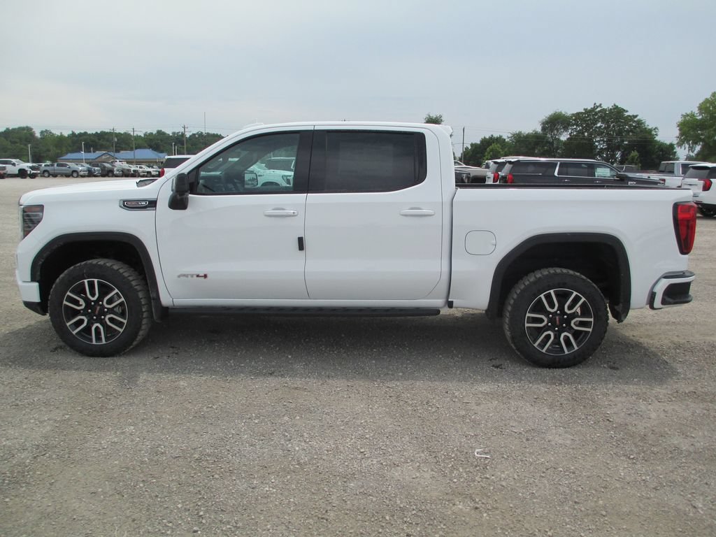 New 2026 GMC Sierra 1500 AT4 w/ AT4 Premium Package AWD/4WD image 11