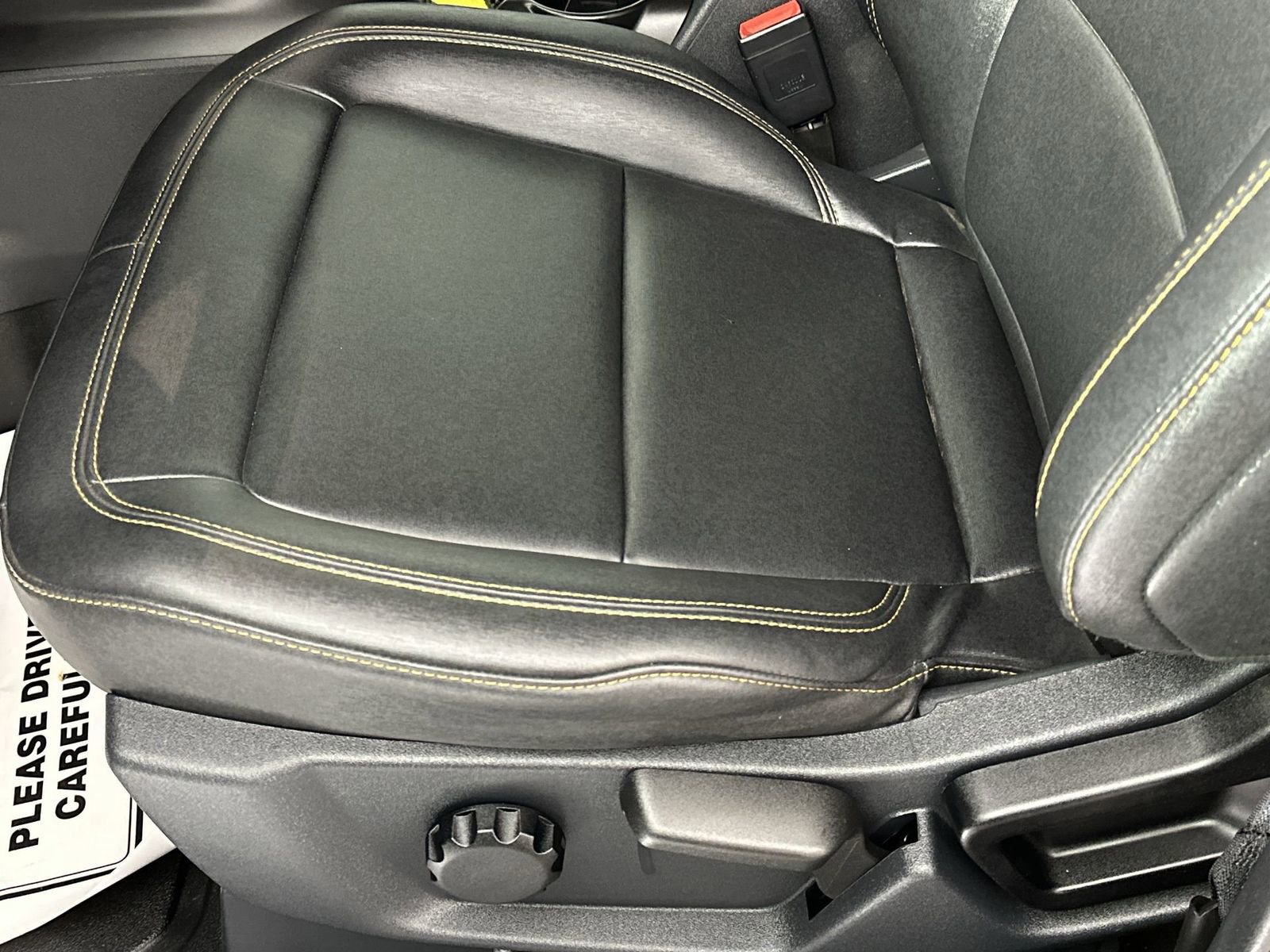 Used 2021 Ford Bronco Badlands image 12