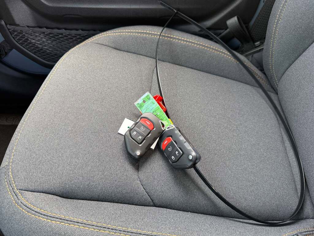 New 2025 Jeep Wrangler Sport S image 27