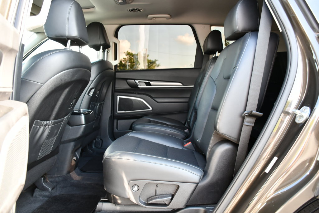 Used 2022 Kia Telluride S AWD/4WD image 17