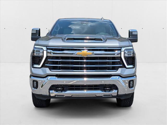 Used 2024 Chevrolet Silverado 2500 LTZ w/ LTZ Convenience Package image 2